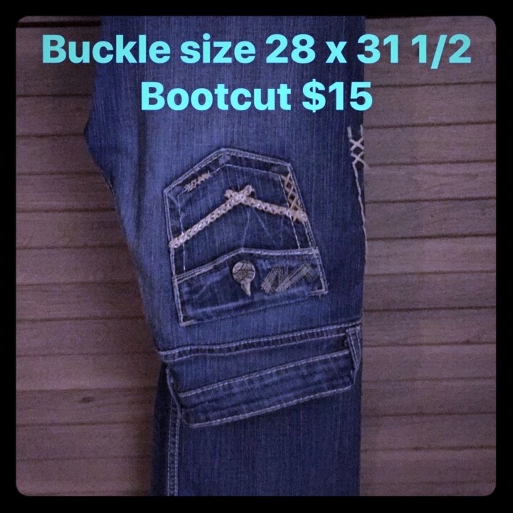 Buckle Jeans